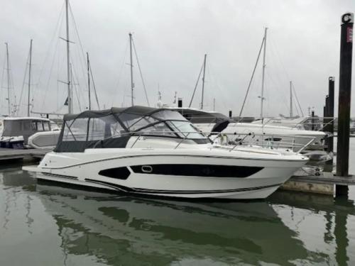 Jeanneau jeanneau cap camerat 10.5 wa