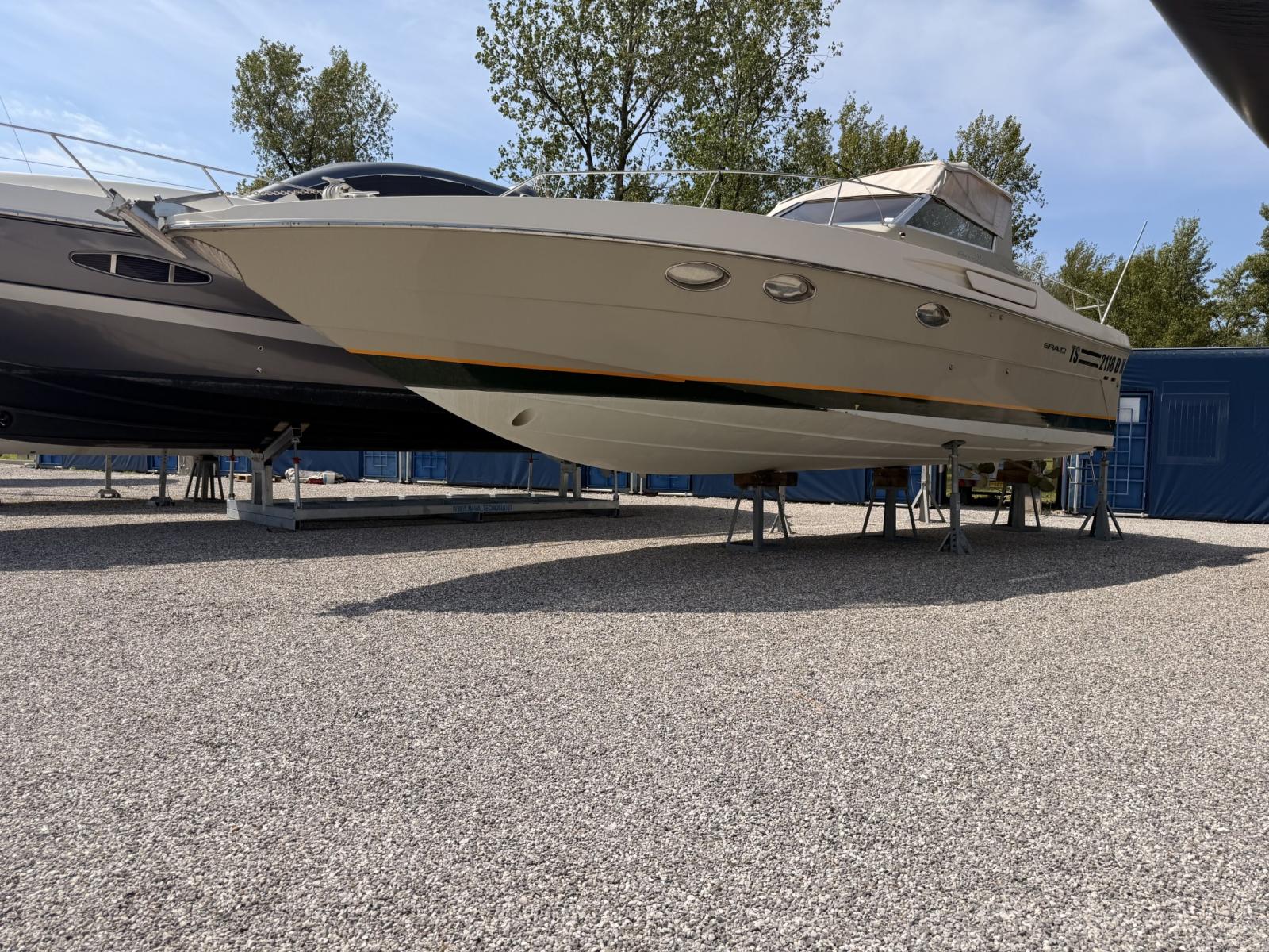 riva Bravo 38