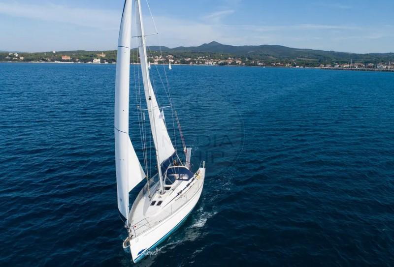 bavaria yachts 38 match