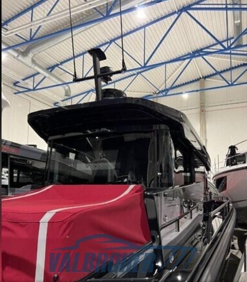 axopar Brabus 900 shadow