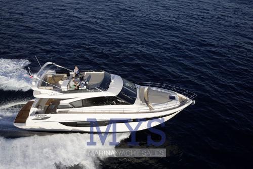 Cayman yachts f520 new