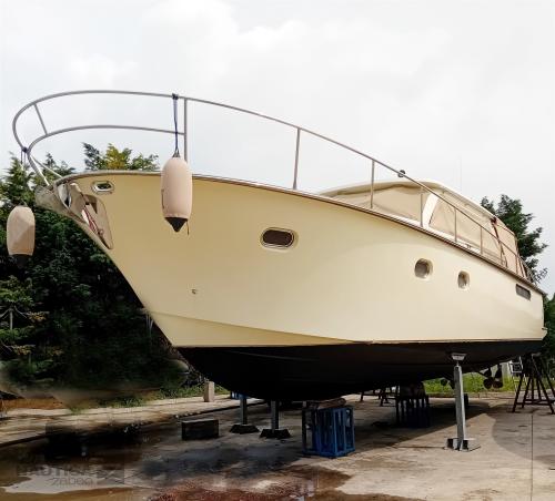 Solare solare 43 lobster