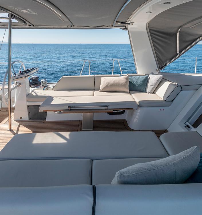 beneteau Oceanis yacht 54