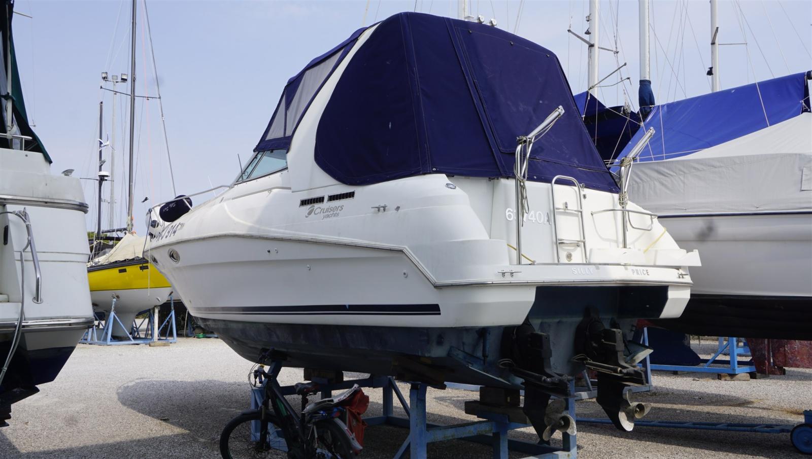 cruisers yachts Cruisers 3175 rogue