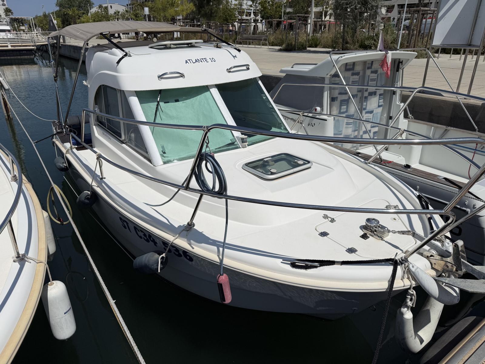 beneteau Antares 650