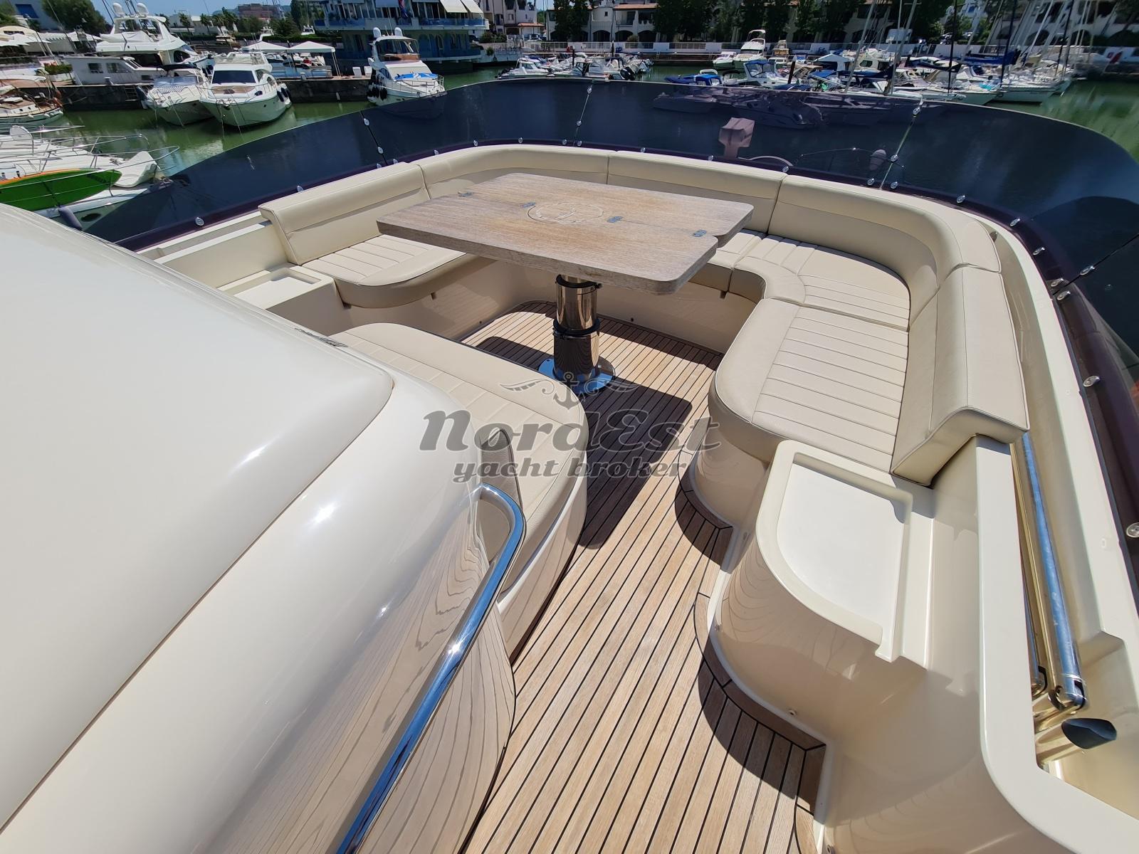 mochi craft Dolphin 64 cruiser