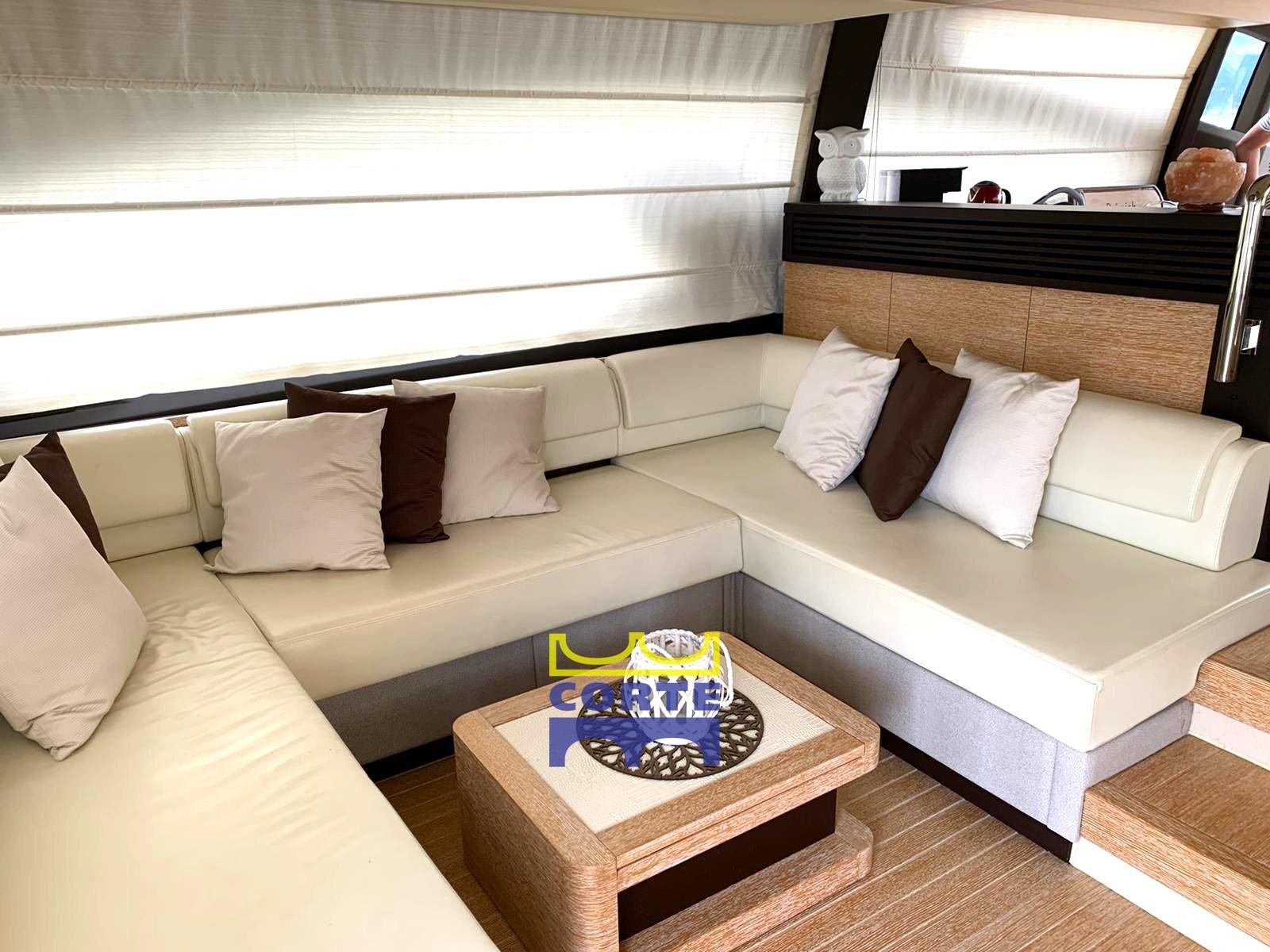 azimut 64