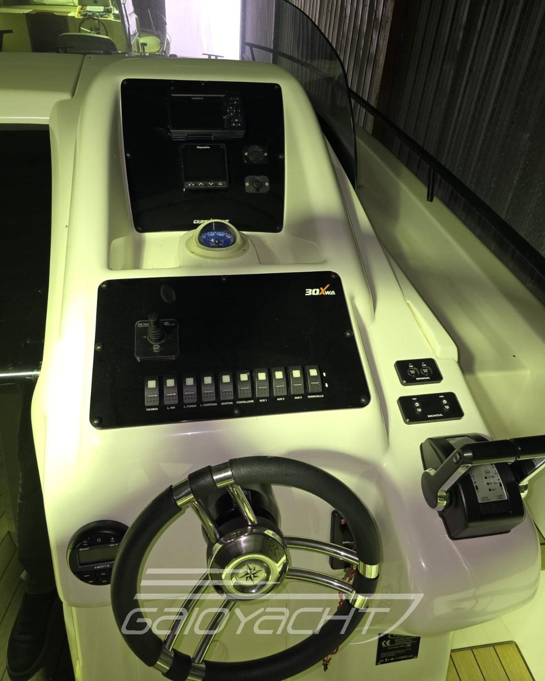 giupex marine 30 x wa sport