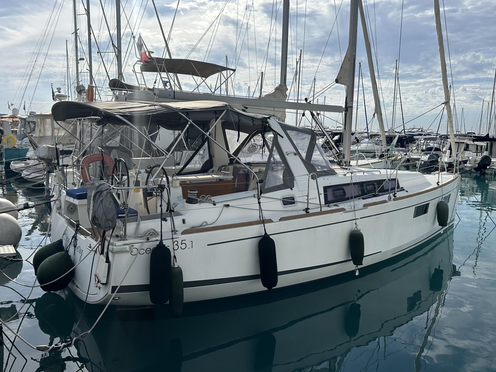 beneteau Oceanis 35.1