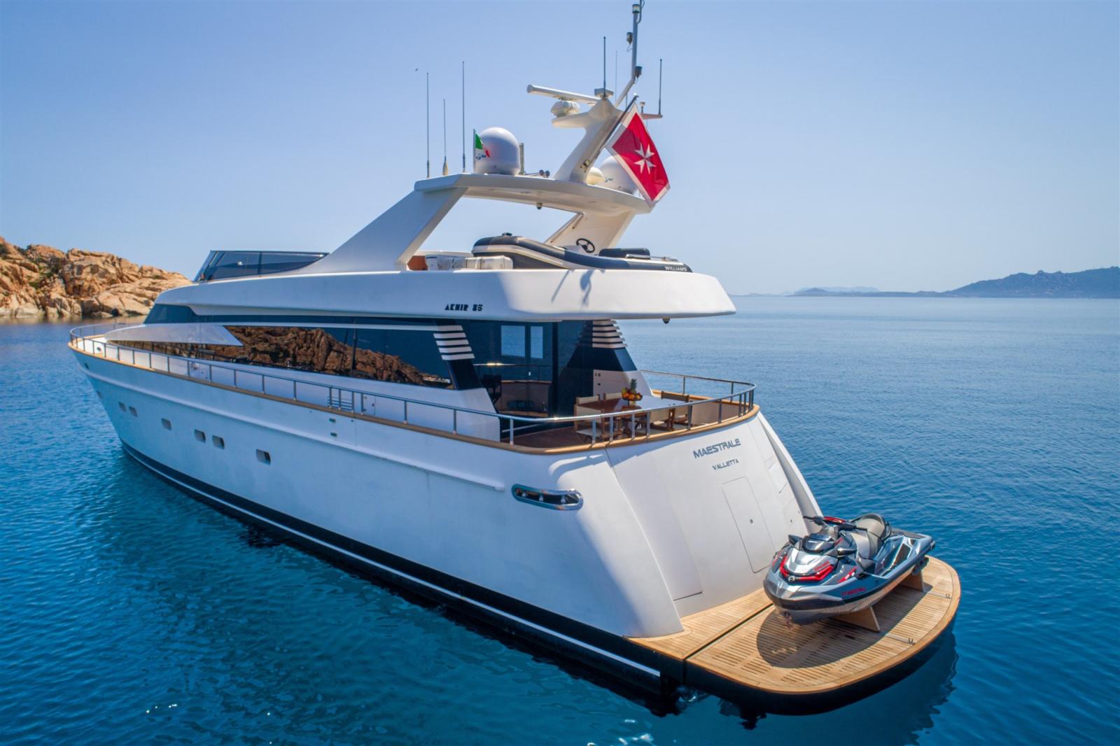 cantieri di pisa Akhir 85