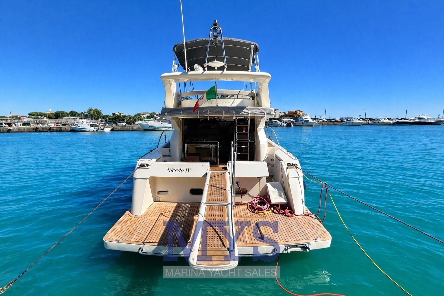 ferretti yachts Ferretti 430 fly limited