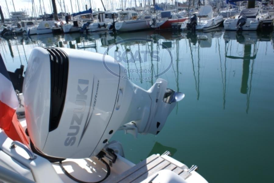 jeanneau Cap camarat 755 wa moteur neuf