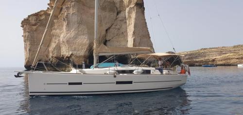 Dufour yachts 382 grand large