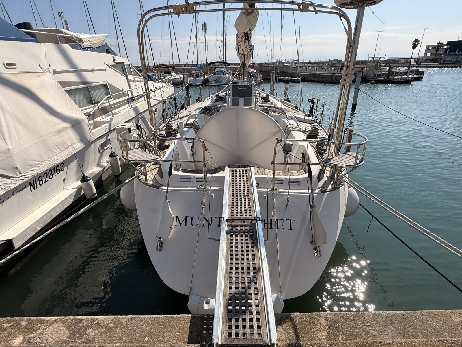 swan 48