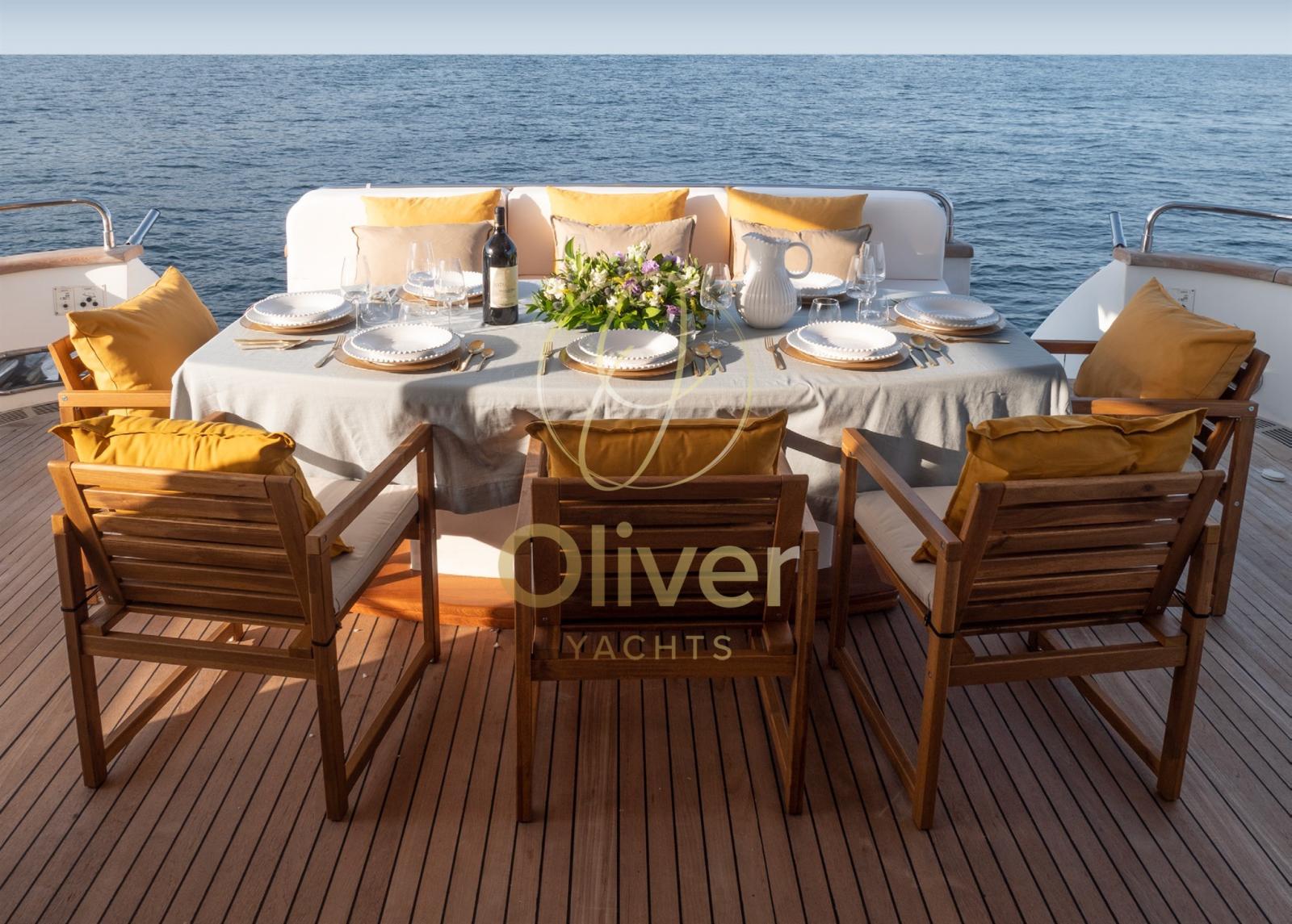 falcon yachts 100