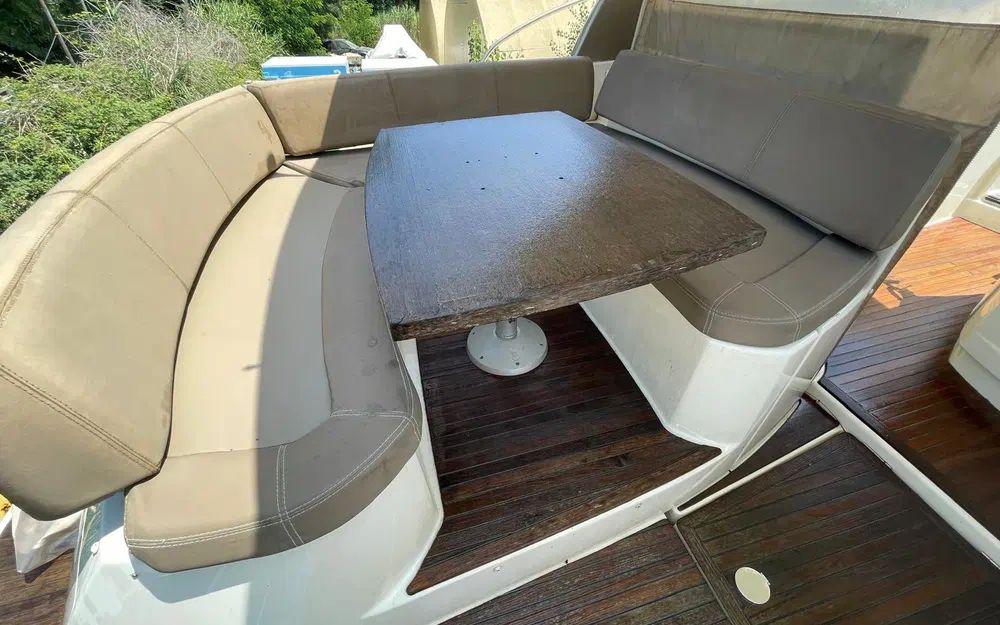 jeanneau Prestige 390