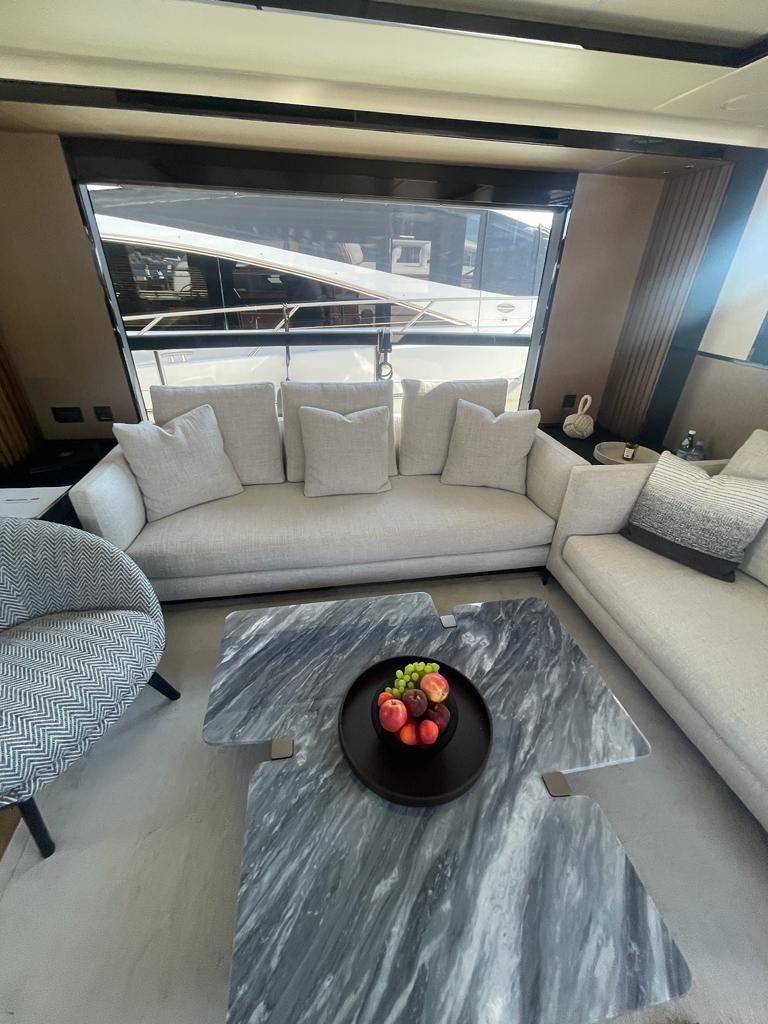 absolute 68 navetta