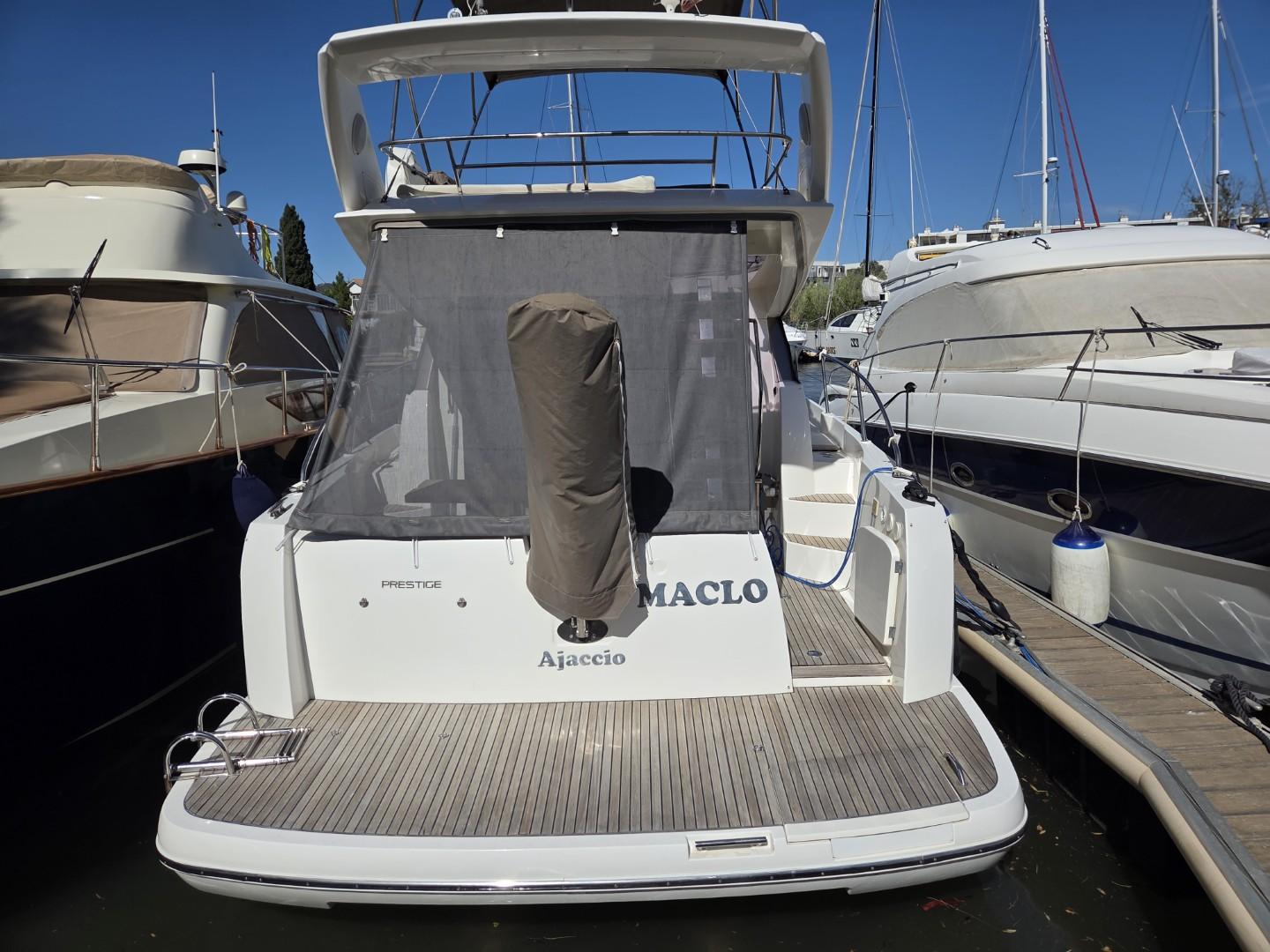 jeanneau Prestige 350 fly