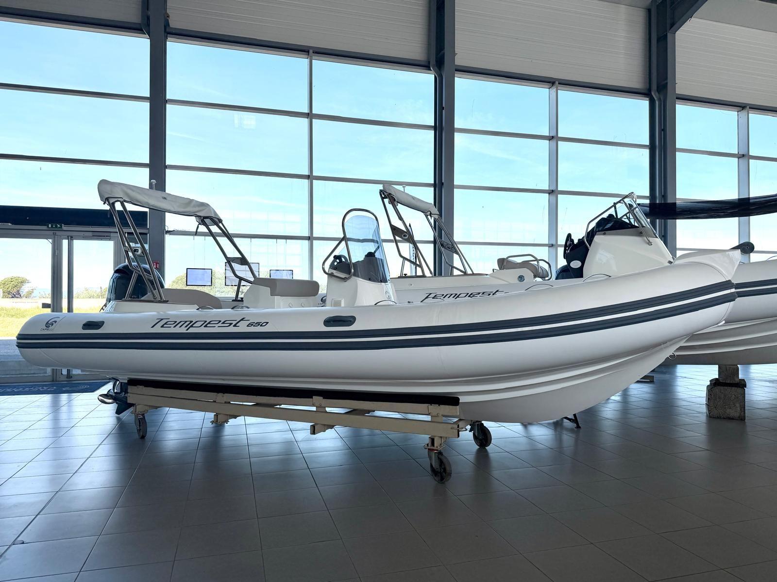 capelli Tempest 650 open