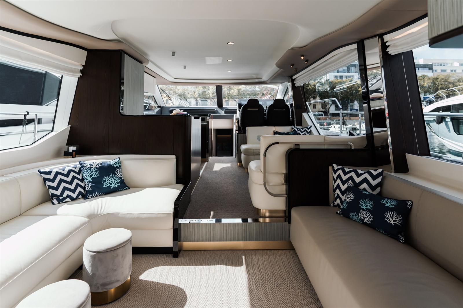 azimut 60 flybridge