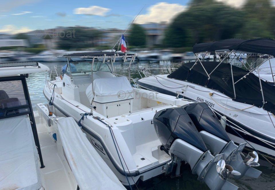 boston whaler Boston whaler 28 outrage