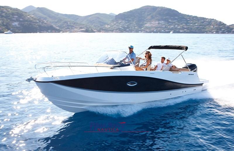quicksilver 755 sundeck (2 posti letto)