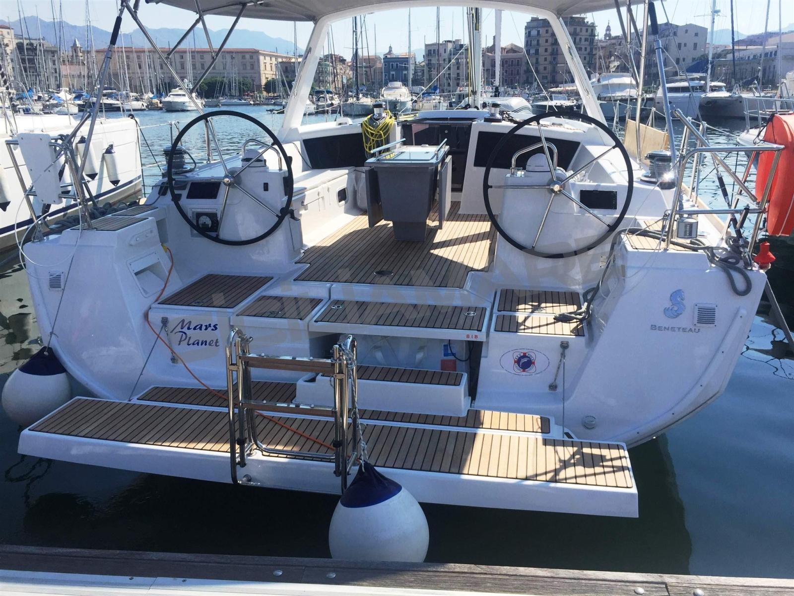 beneteau Oceanis 48