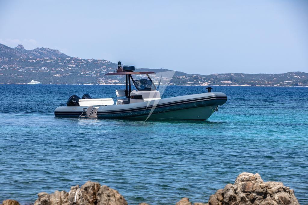 rame yacht R 10