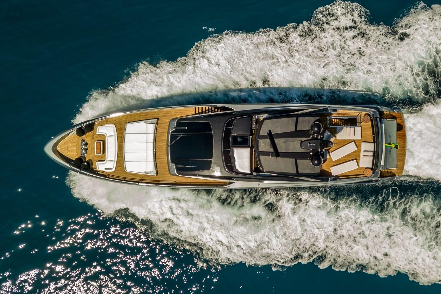 riva 100 corsaro