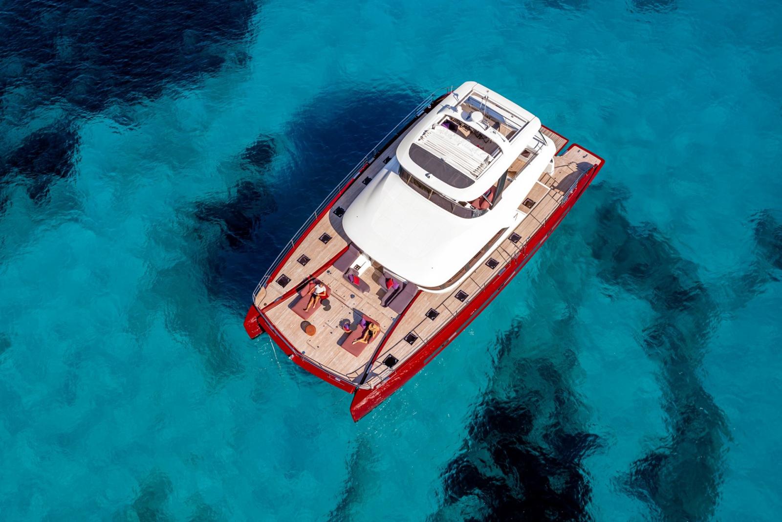 lagoon Sixty 7