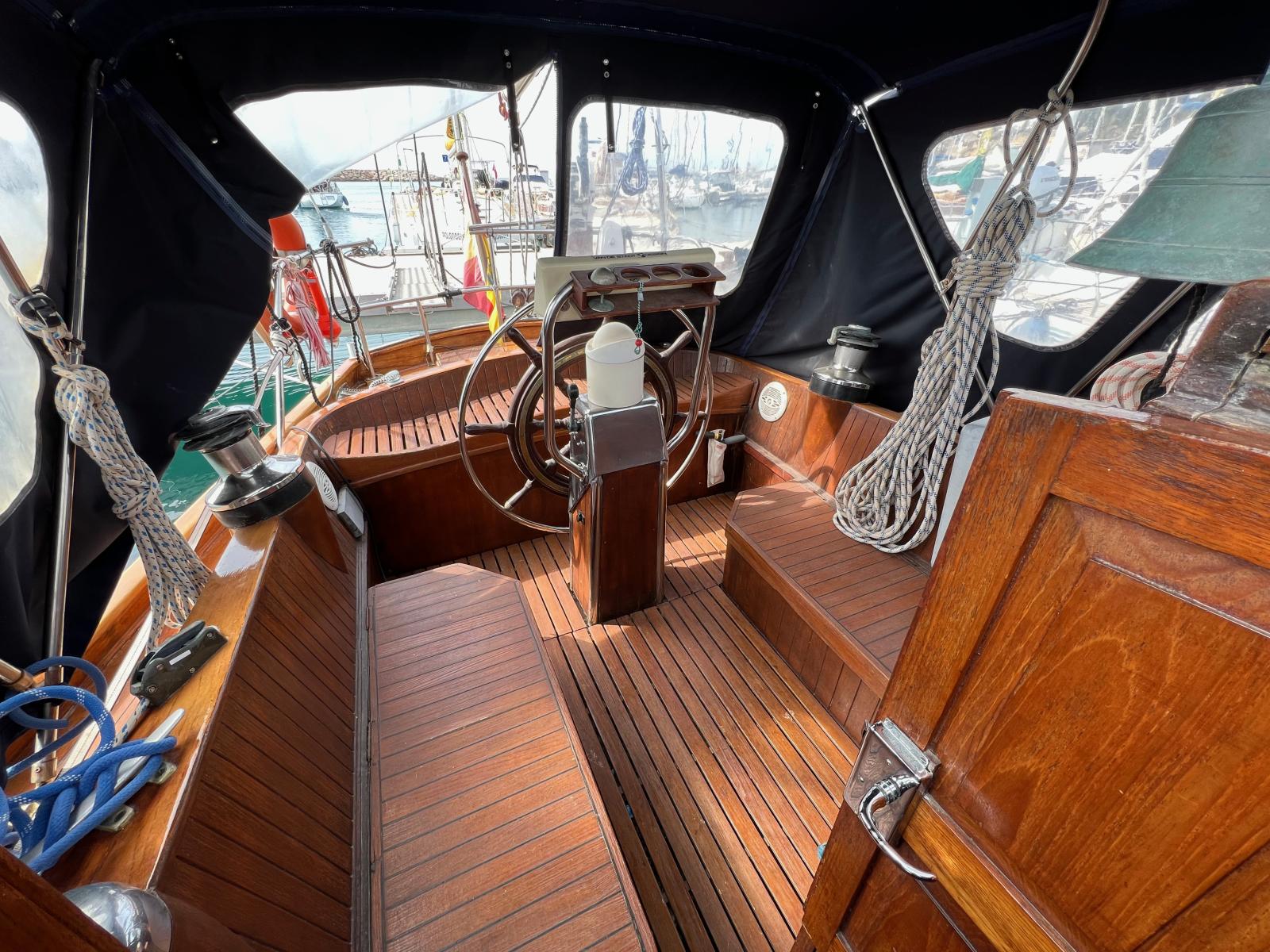 e.g. van de stadt Stormy 55