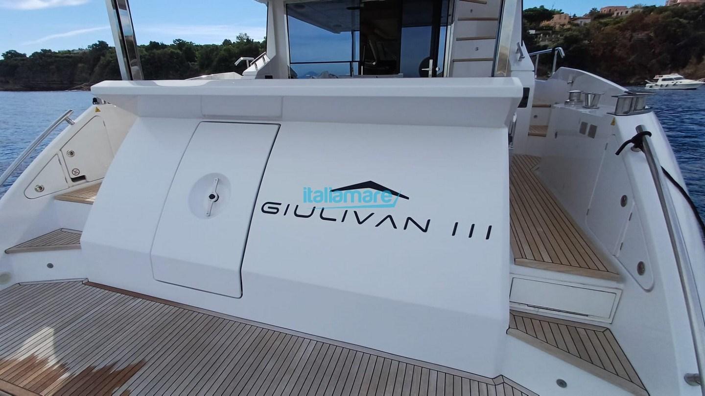 azimut Fly 60