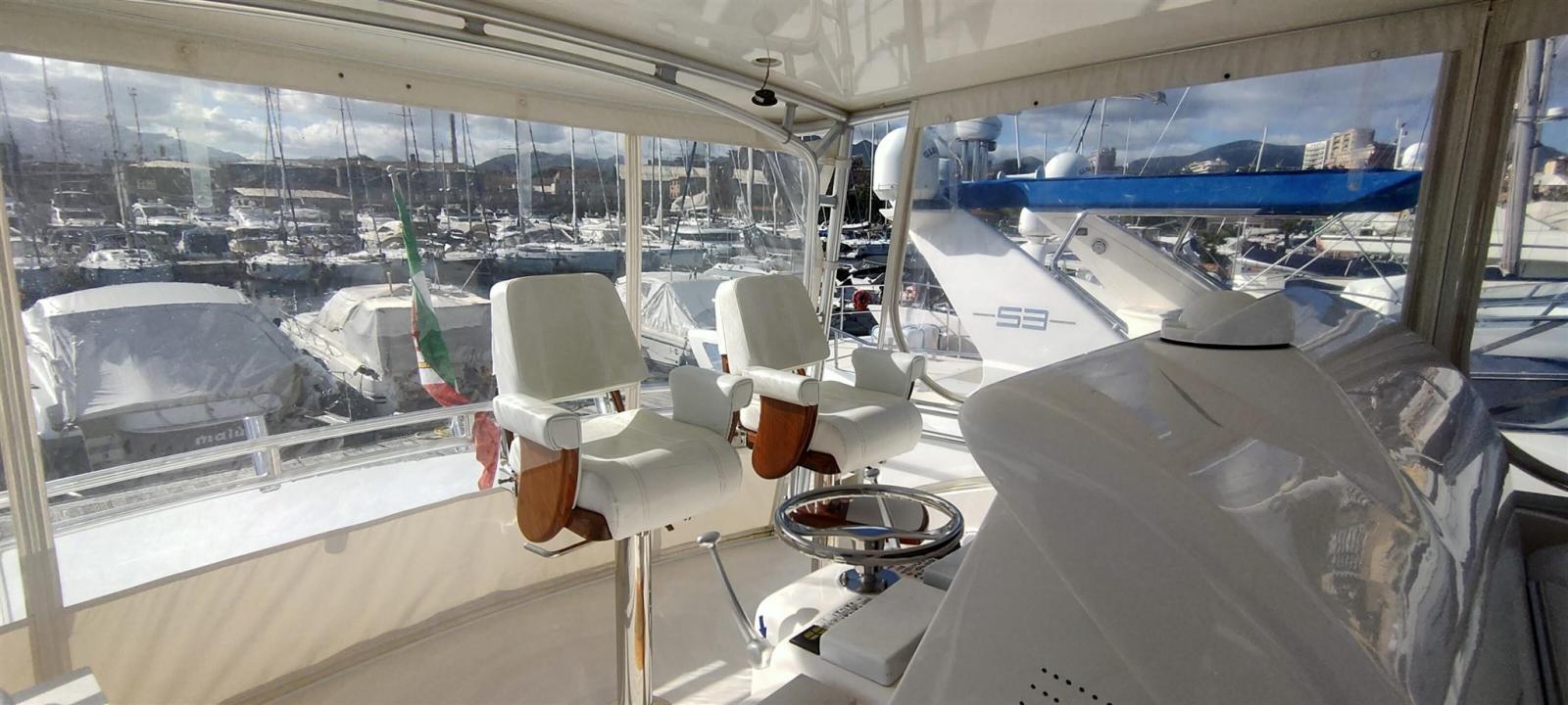 bertram yacht 630 convertible