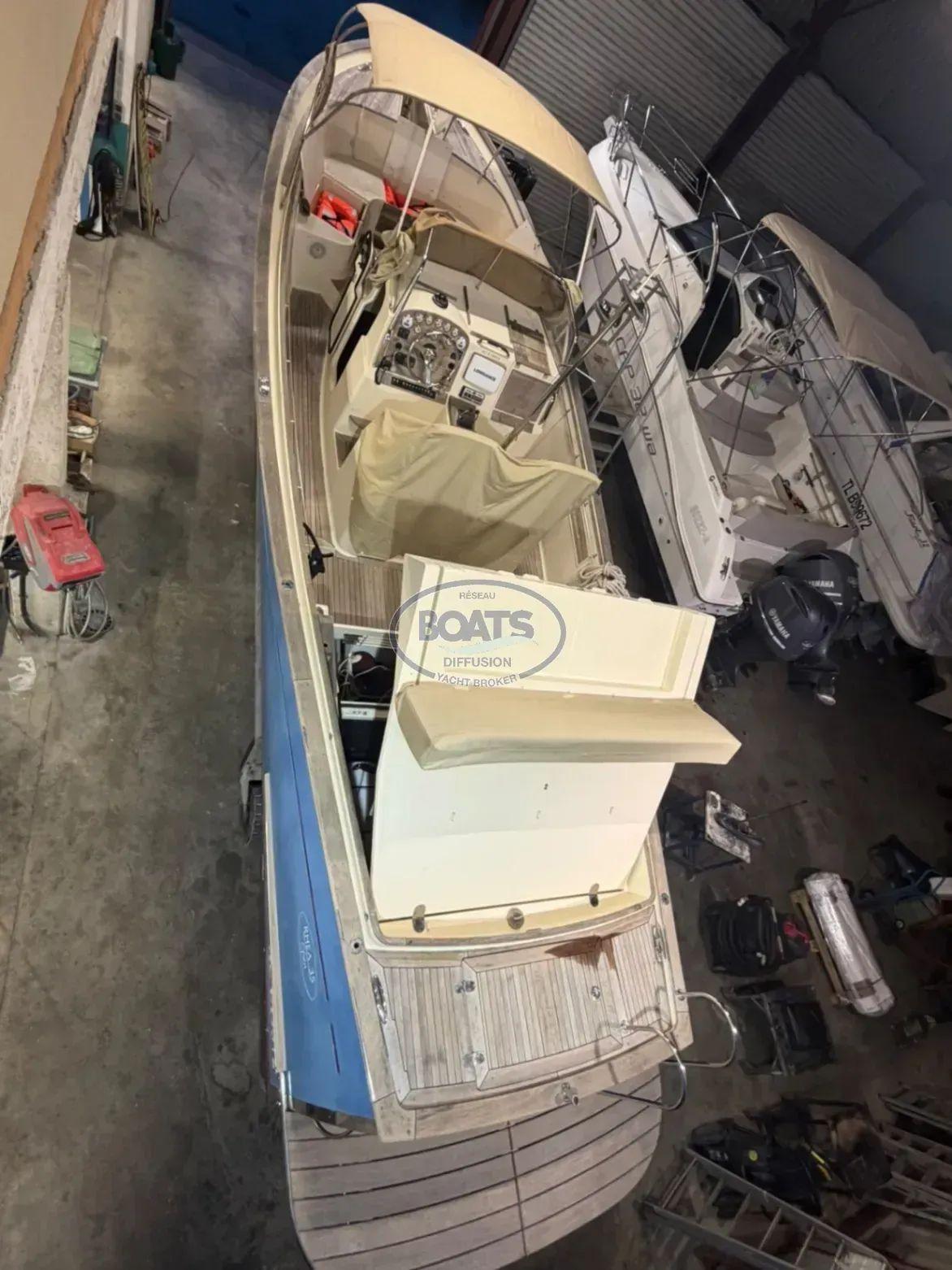rhea Rhea 35 open