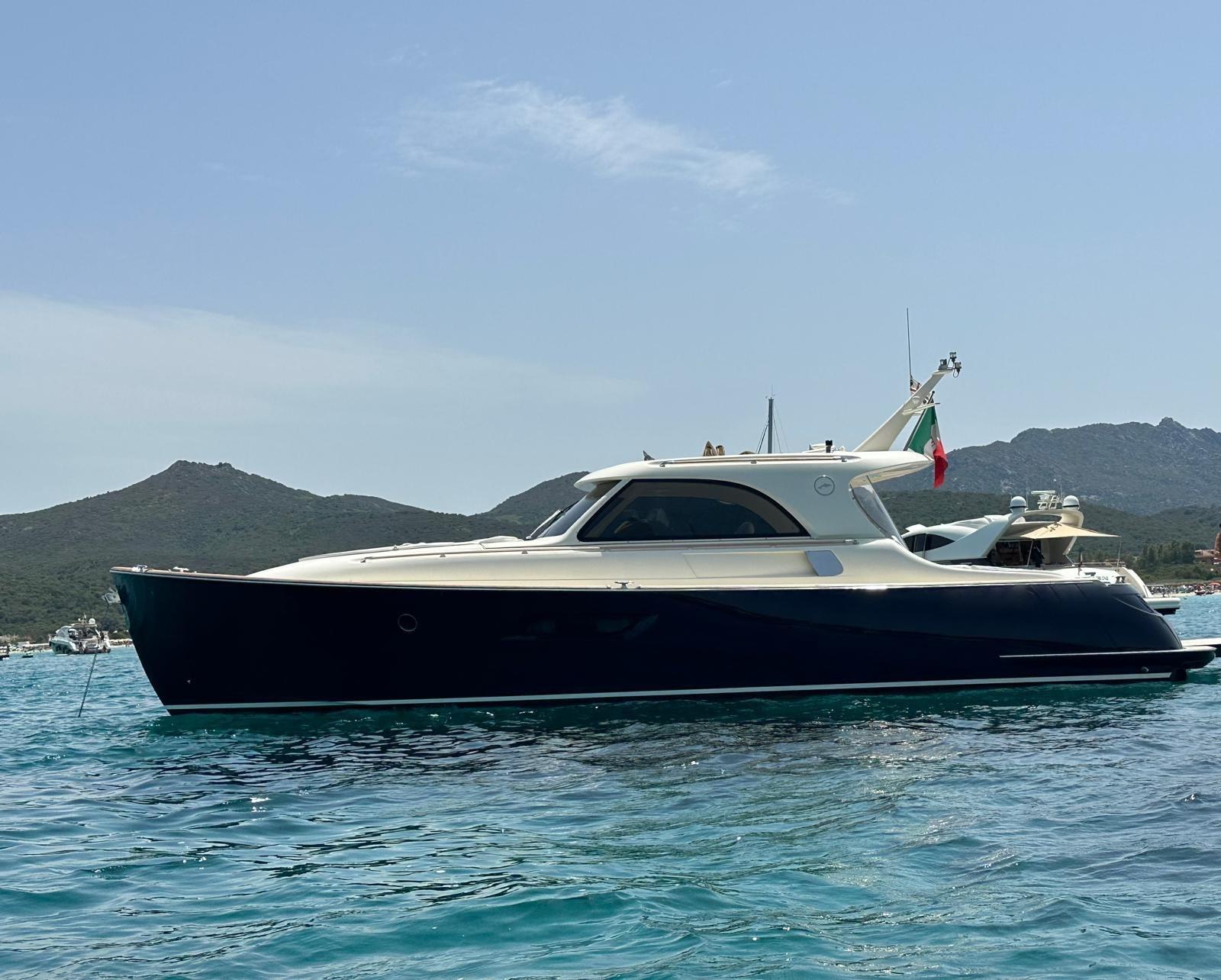 mochi craft 44 dolphin