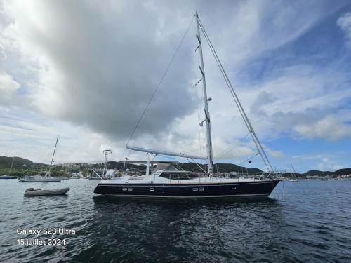 Wauquiez pilote saloon 60