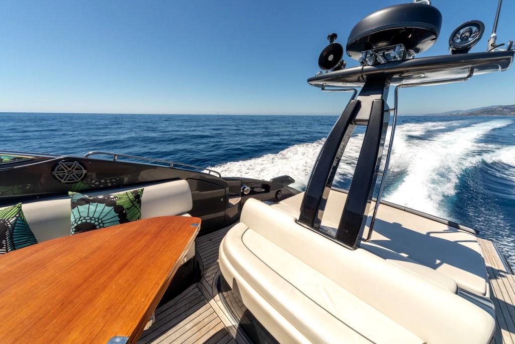 riva Rivale 52