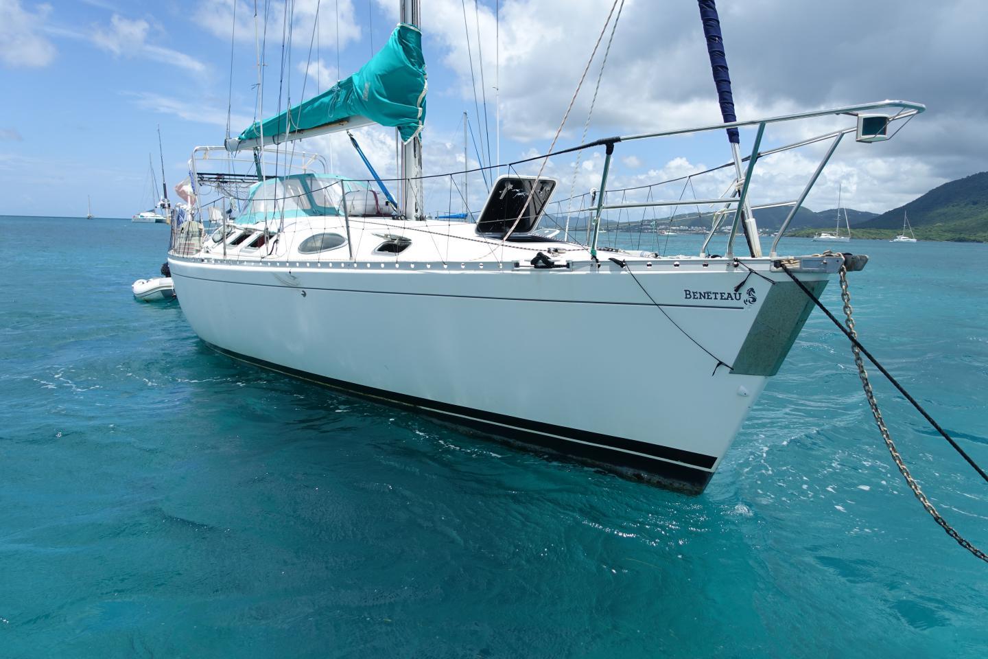 benetau First 38s5
