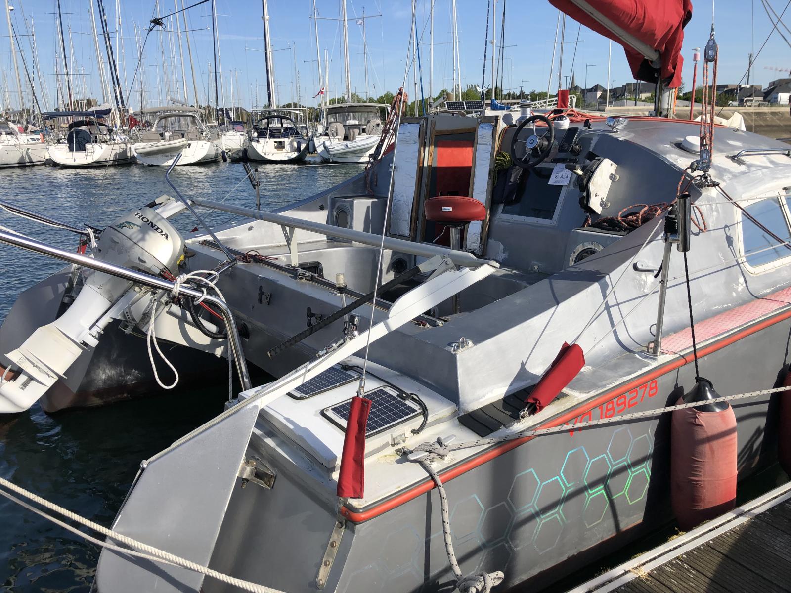 Vitech Marine CATAMARAN