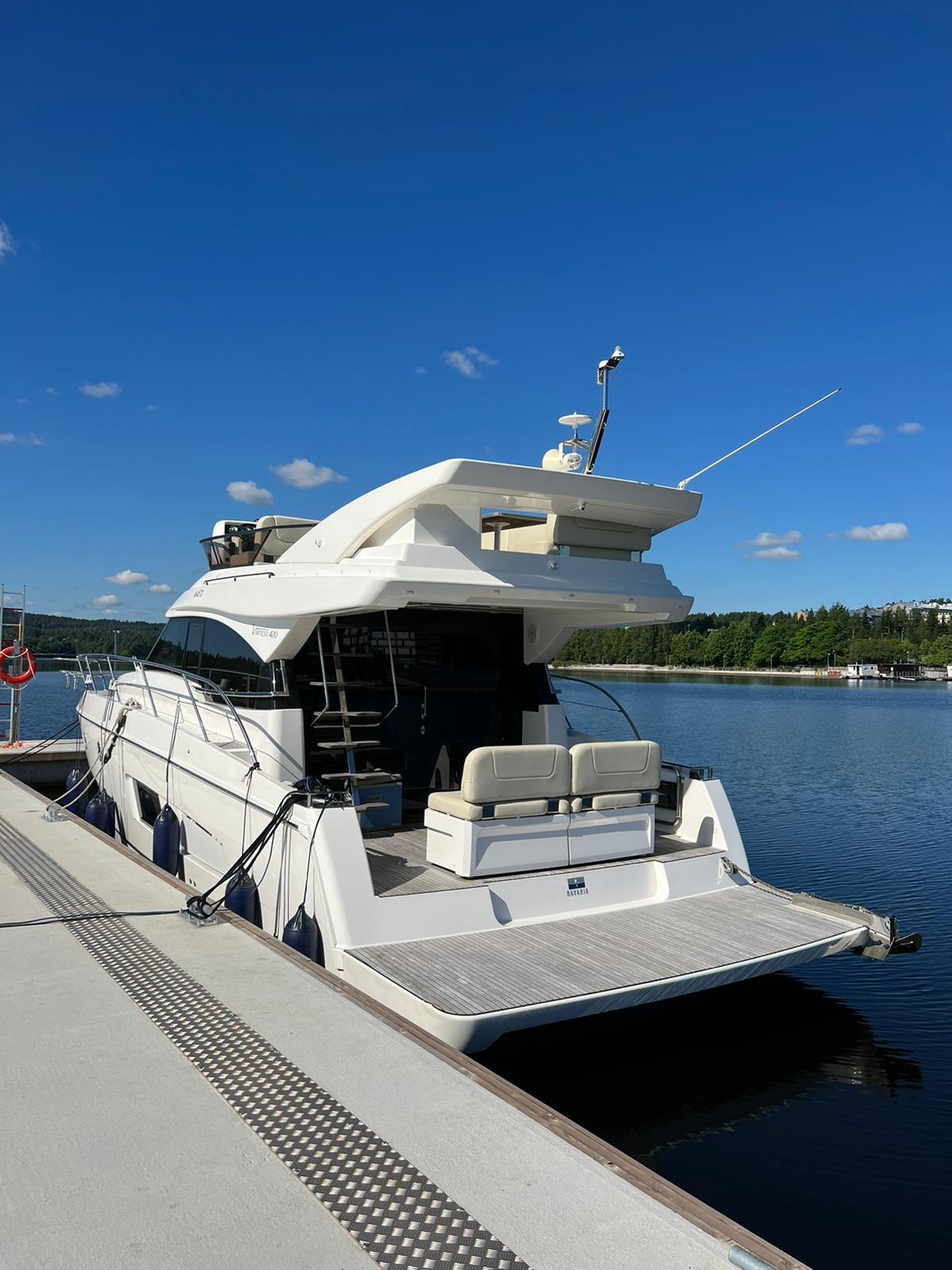 bavaria yachts Virtess 420 Fly