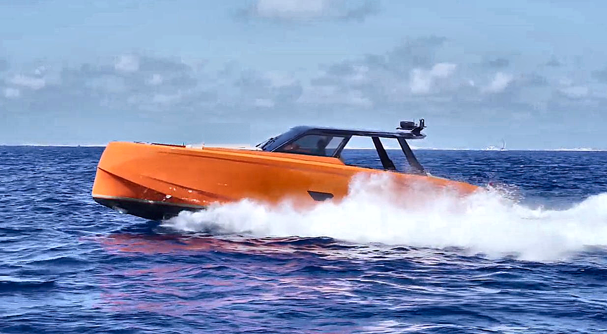 vanquish yachts VQ52